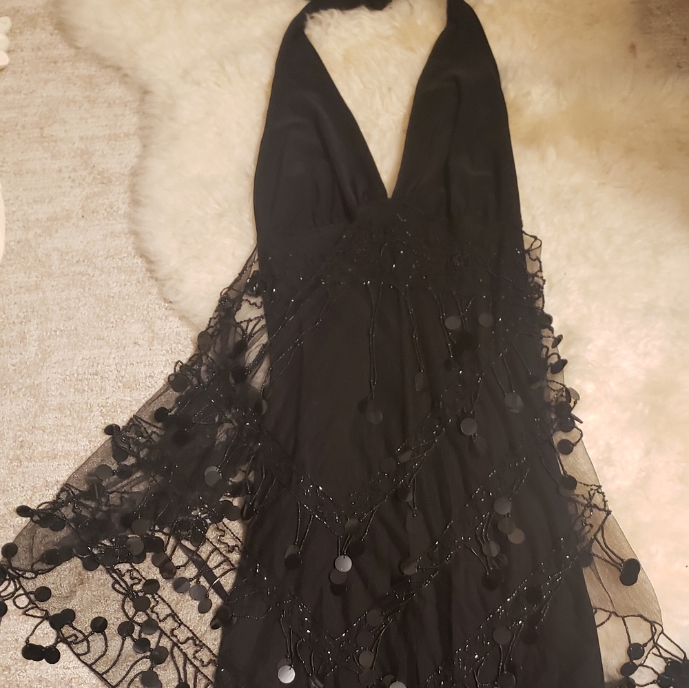 Beautiful one piece - Picture 4 of 5